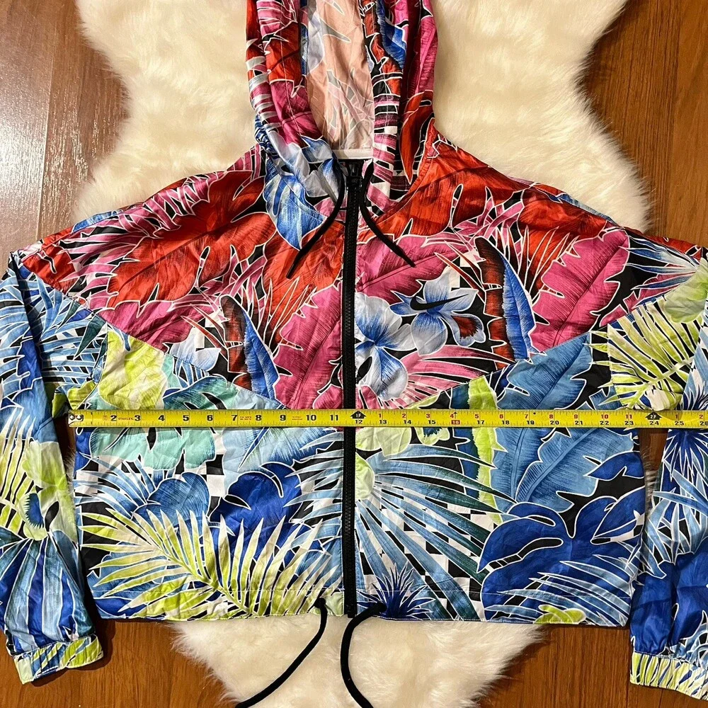 Nike Womens Workout Windbreaker Crop Floral Jacket Hoodie Medium CT6073 686